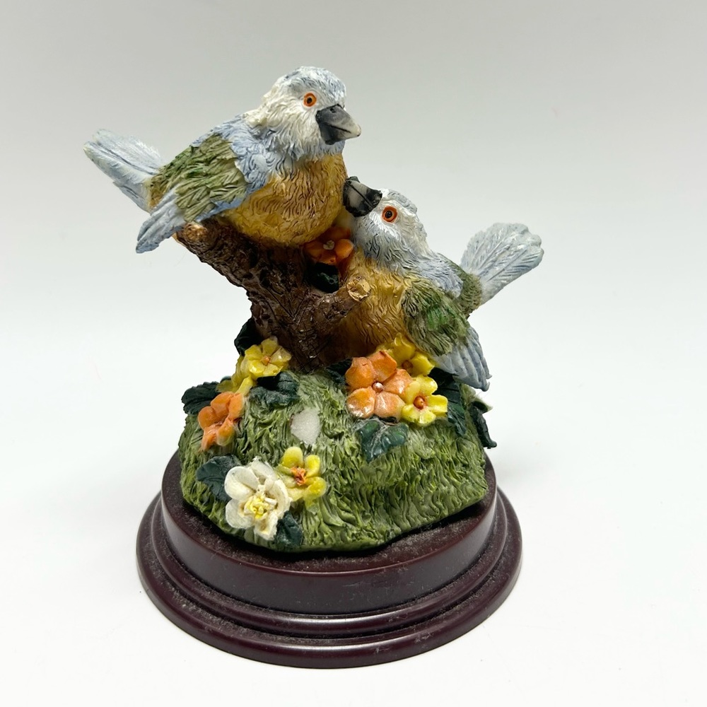 K’s Collections - porcelain figurines.